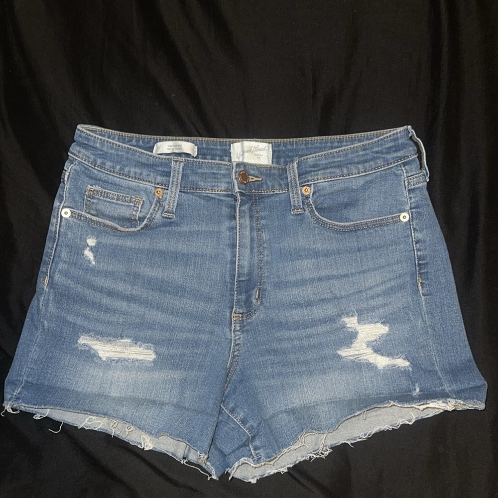 Woman’s Universal Thread Blue Jean Shorts Distressed High-Waisted